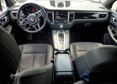 2017 Porsche Macan z USA, uszkodzony, nr VIN WP1AA2A56HLB06615